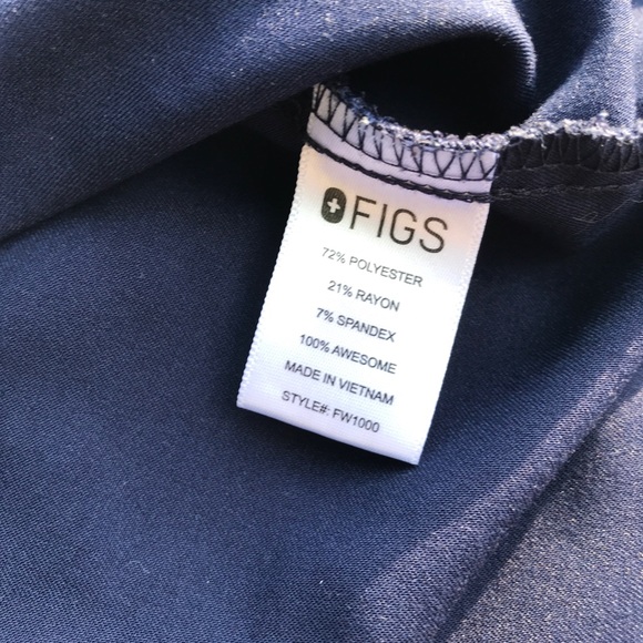 Figs Catarina Navy scrub top-Size Medium - Picture 6 of 6